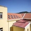 Pri kraju radovi na rekonstrukciji krovova škola