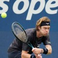 Senzacija na US Openu: Ispao čuveni Rus, ovo se desilo prvi put posle 8 godina, izbacio ga "anonimni" Španac