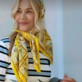 Olivera Balašević oduševila stajlingom: Suknja od tila, na glavi marama - ovaj detalj oduševio je sve