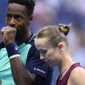 Gael Monfils se posle neočekivanog razvoda od Svitoline ipak oprašta na terenu uz tri legende u spektaklu