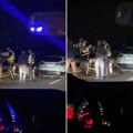 Kolone na autoputu zbog teškog udesa Kod Bubanj potoka: Kola završila na bankini, policija i Hitna dojurile (video)