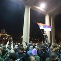 Ivković (MUP): Uhapšeno 38 učesnika protesta, danas se očekuje blokada Brankovog mosta