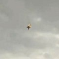 Ruski vojni avion završio u crnom moru! Evakuisan 200 metara od obale (video)