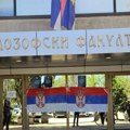 (Video) Dinkovi sledbenici skinuli srpsku zastavu!
