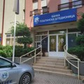 Kosovska policija ušla u ekspoziture Poštanske štedionice u K. Mitrovici