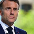 Šok izjava Marin Le Pen: Makron se sprema za rat?