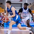 Italijani bolji u polufinalu, mladi košarkaši Srbije igraće za bronzu