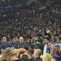 Dodik žestoko izviždan na utakmici Srbije, odjekivala Arena