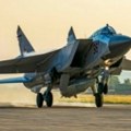 NATO razmatra odgovor na upad ruskih vojnih aviona. Može li da ih obori?