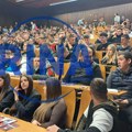 Srećno, dragi studenti: Prelepa slika iz punog amfiteatra Fakulteta tehničkih nauka u Čačku - počela nova akademska godina…