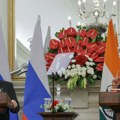 Путин: Спремни смо да наставимо да снабдевамо Индију горивом без прекида
