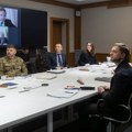 Upravo se menja Trampov plan za mir?! Zelenski objavio fotografiju ključnog sastanka: "Ovo je prvi put..."