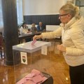 Lokalni izbori 2026: Glasanje u 10 mesta - podrhtavanje tla ili stanje redovno
