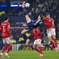 Konačno lepe vesti o fudbaleru Napolija koji je morao da operiše srce! Klub se oglasio, Mektomini se oseća dobro, a evo kada…