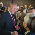 Izlazne ankete: Stranka premijera Letonije vodi na izborima