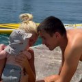 (Foto) ovako porodica Đoković uživa na moru: Saška Veselinov podelila fotke sa porodičnog letovanja, a objavom o sinu…