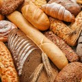 Zablude o hlebu u koje većina i dalje veruje: Beli nas goji, a zamrzavanje je dobra opcija