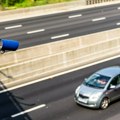 Vozači provalili „nevidljive“ registarske tablice kojim uspevaju da zavaraju kamere