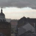VIDEO: Kiša padala u Novom Sadu, grad i oluja u Bačkoj Palanci