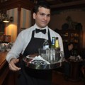 Seli u restoran i postali bogatiji za 88 hiljada evra: Jedna stvar im je promenila život