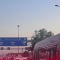 Haos na granici! Ogromna gužva za ulazak u Srbiju: ''Čekamo satima u koloni''