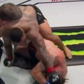 Olimpijski šampion debitovao u MMA, i to kako: Za 98 sekundi unakazio protivnika! Sudija morao da prekine borbu (video)