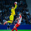 Zmaj nikada ne odustaje, ali neophodne četiri kopče: Krvavo lice Portovog igrača nakon udarca Arnautovića! (foto)