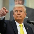 Трамп: Кад они уђу, сви ће ући