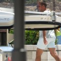 Uhvatili smo Viktora Troickog u Crnoj Gori Bivši teniser uživa na brodu za sve pare, supruga u vrućem bikiniju mami poglede, a…