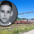 Užice zavijeno u crno! Porodica objavila tužnu vest: Preminuo dečak koji je pre dve godine doživeo strujni udar na vagonu…