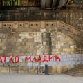 Počasti Ratku Mladiću - Srbija „na mračnoj strani istorije