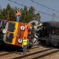 Voz sa 120 putnika udario u kamion i izleteo iz šina: Stravična nesreća u Poljskoj, ogroman broj povređenih (foto)