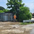 Odsečeno 6 domaćinstava u selu Banjica: Nove muke za meštane Čačka, ispumpava se voda iz podruma