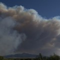 Veliki požar u Beočinu: Zapalila se deponija iznad cementare (foto)