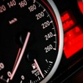 Vozači u Srbiji plaćaju skuplje za automobile sa vraćenom kilometražom