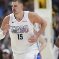 Doktor Nikola Jokić! Pogledajte kako je Srbin razneo Oklahomu u Koloradu (video)