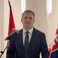 Selaković u Bratislavi: Ministar otvorio izložbu "Srpski srednjovekovni manastiri u opasnosti" (foto)