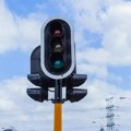 Građanin za primer! Oluja oštetila semafor u Futogu, meštanin privremeno popravio oštećenje: "Slučajno sam prošao, samo sam…