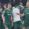 (VIDEO) Lopta „pala sa neba“: Neverovatan gol Verdera za pobedu!
