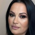 Skromnost je njena najveća vrlina: Jana Todorović leži na milionima, a i dalje koristi Smederevac