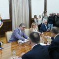 Vučić nastavlja konsultacije sa strankama: Dačić poručio – SPS uvek spreman za izbore
