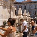 Portugalci ne koriste klimu, a kuće su im uvek hladne: Služe se metodom koju su Srbi napustili