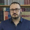 NPS: Našem povereniku u Aleksincu namerno izbušene gume na automobilu
