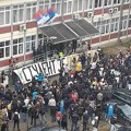 Protest ispred DIF-a, rasprava izostala: Odložena sednica o smeni dekana Patrika Drida
