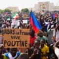 Francuska počela evakuaciju svojih i građana EU iz Nigera