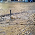 Nezapamćene poplave u još jednoj evrpskoj državi Hiljade ljudi evakuisano, reke dostigle najviši nivo (video)