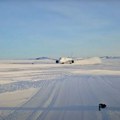 (VIDEO) Istorijsko sletanje na Antarktik: 45 istraživača i 12 tona opreme