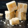 Naučnici otkrili šta se krije iza neodoljivog ukusa čedar sira