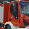 Zapalio se autobus kod Lazarevca, nema povređenih (VIDEO)