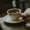 Počelo je…Cena kafe na hrvatskom primorju skočila do plafona, a sezona još nije počela Kafa i dalje poskupljuje, ali…